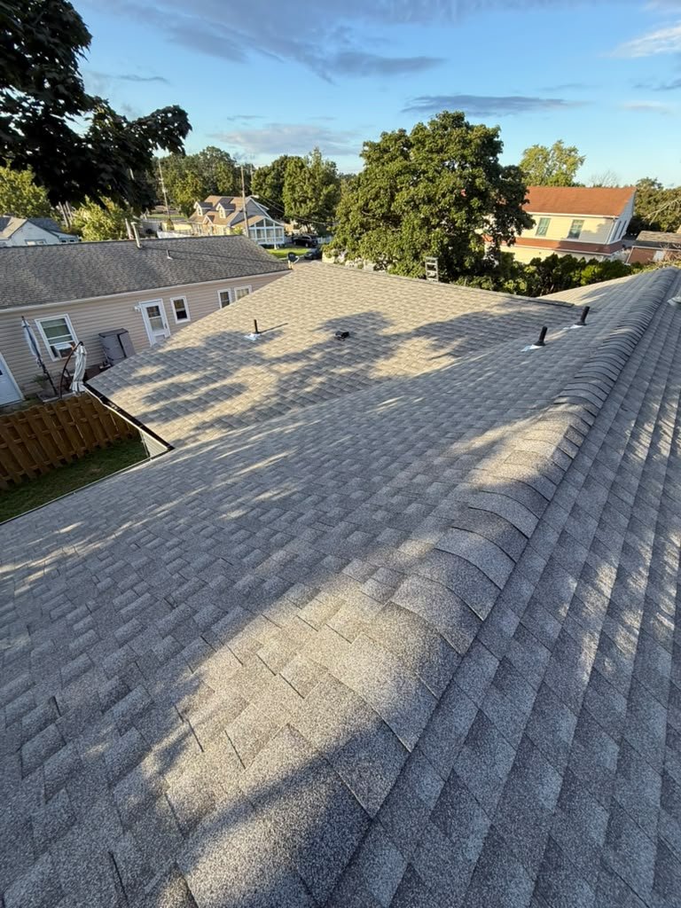 Completed gray GAF Timberline HDZ roof in Toms River, NJ