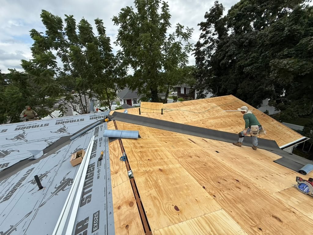 Plywood roof decking and valley membrane during a Toms River reroof