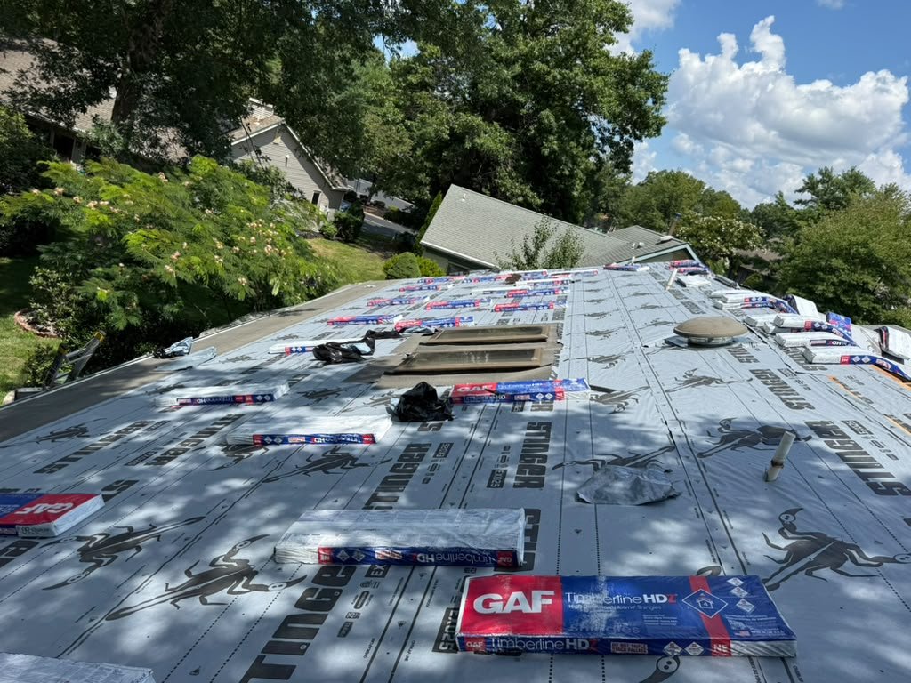 STINGER EXO25 underlayment and GAF Timberline HDZ materials in Whiting